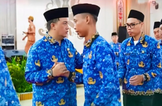 Bupati Lamandau Ingatkan CPNS Jaga Etika Bermedia Sosial
