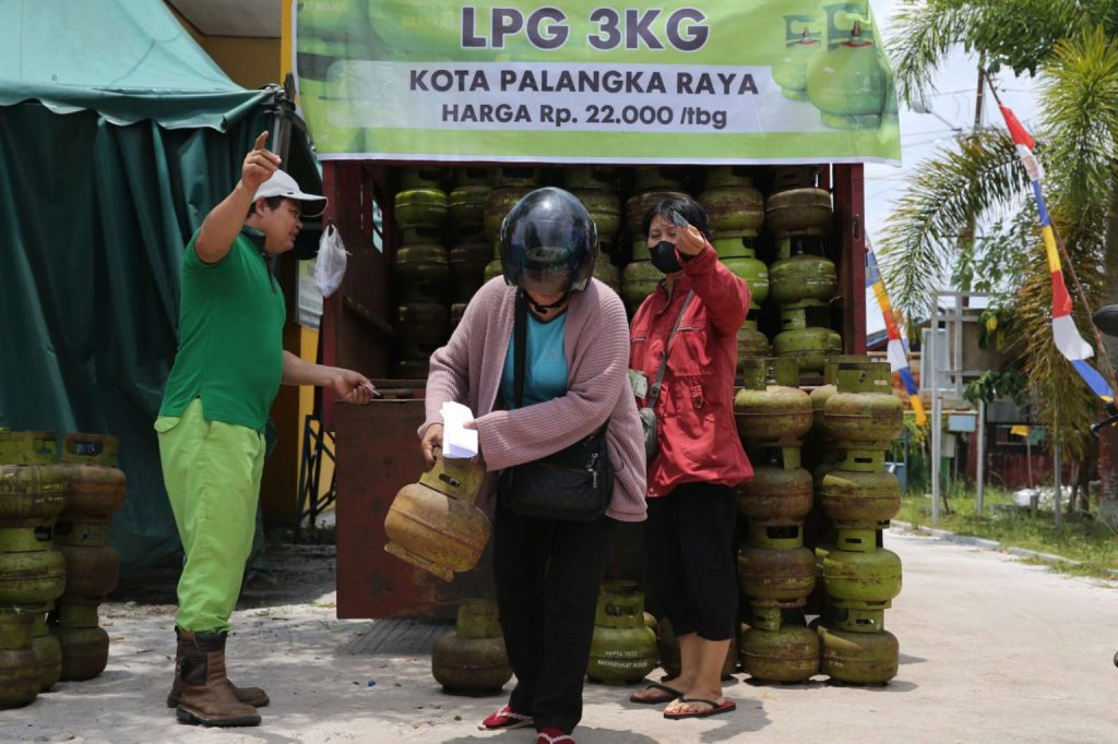 Pemko Palangka Raya Gelar Operasi Pasar LPG 3 Kg untuk Warga dan UMKM